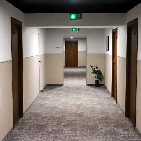Hotel Polonia Centrum 3*