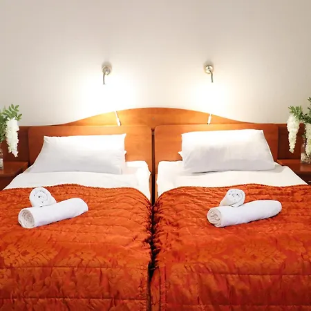 Polonia Centrum 3*