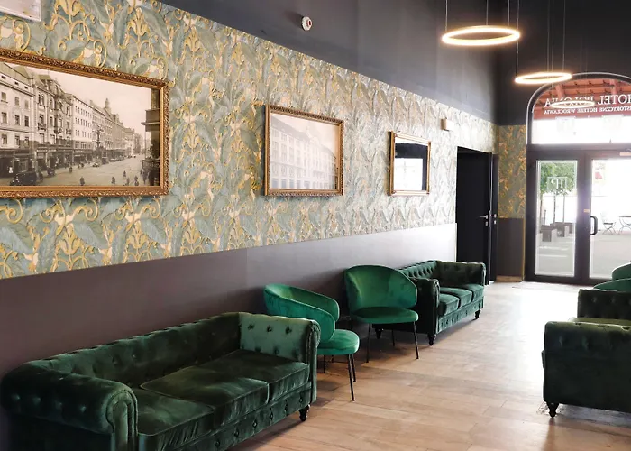 波尼亚中枢酒店